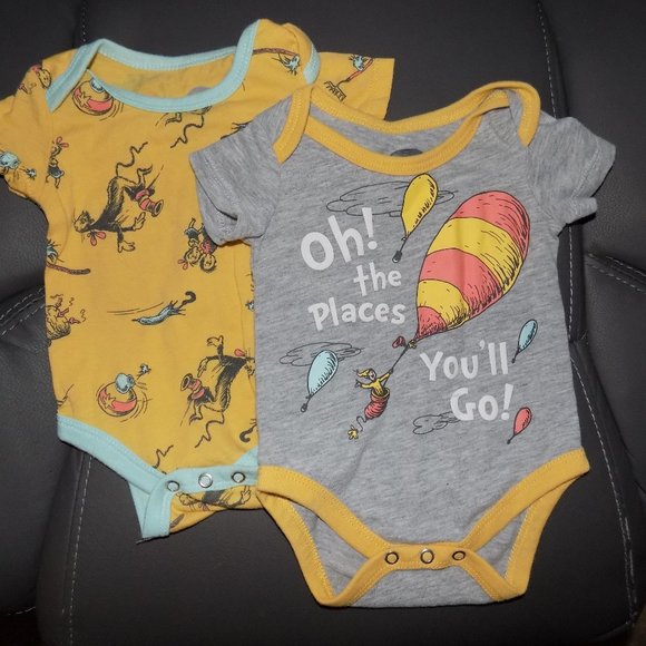 Dr Seuss Oh the Places You'll Go 2 PC Snap Tee's - Picture 1 of 5